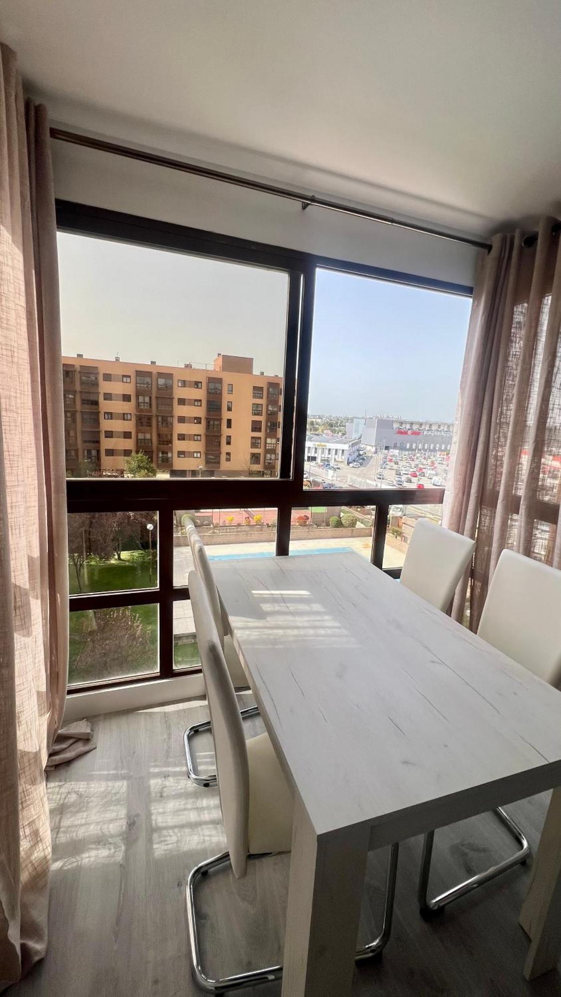 House Boutique , Aeropuerto , Ifema Apartment *